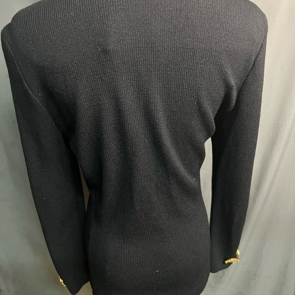 St. John knit sweater size 8 - Picture 2 of 5